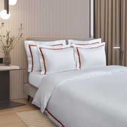 Постельное белье cемейное Сlaire&Caroll Nuage белое с оранжевым кантом