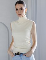 Блуза-топ из вискозы со стойкой ванильный