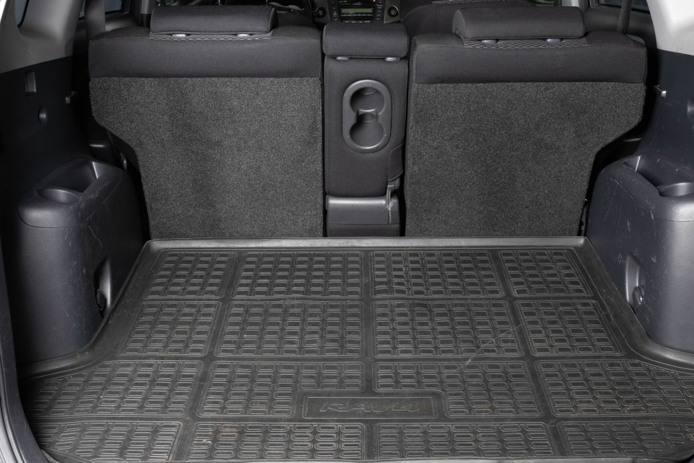 Toyota RAV4, 2011 год