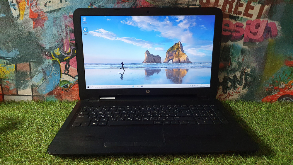 Ноутбук HP 15-ba576ur Z5A84EA 1366x768, AMD A6-7310 2.00 GHz, 8 Gb, M330 1 Gb