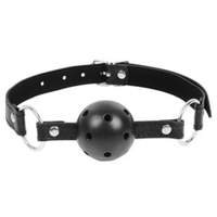 Черный кляп-шарик 4,5см на регулируемом ремешке с кольцами Bior Toys Notabu NTB-80535