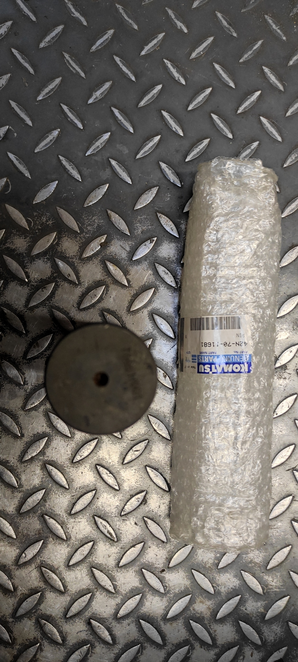 Палец 42N-70-11681