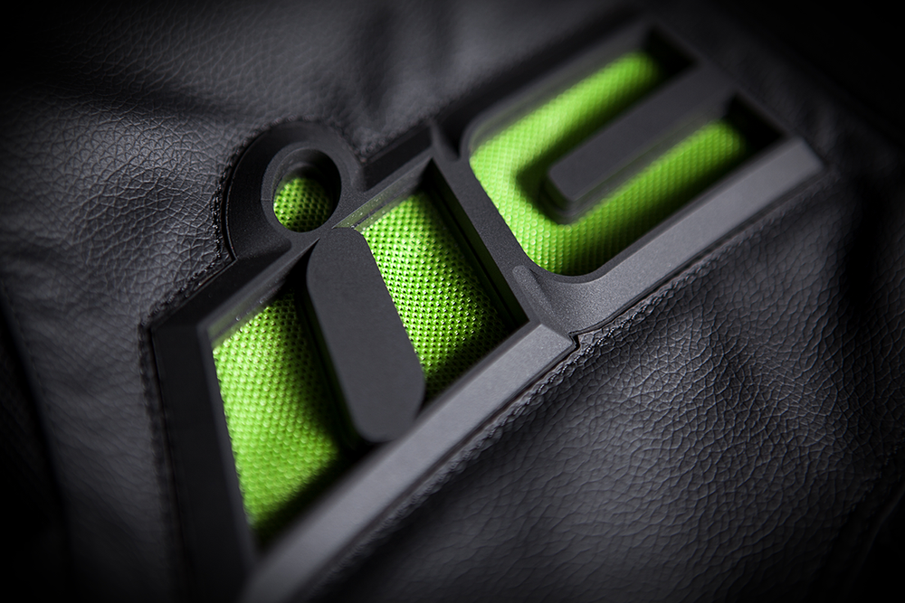 Мотокуртка - ICON SANCTUARY (кожа, черно-зеленая)