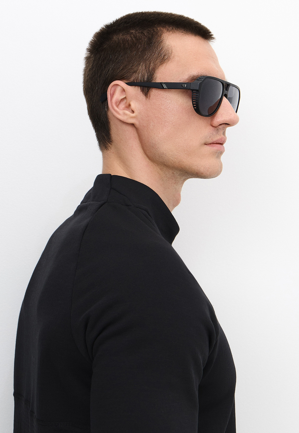 Спортивные очки GOG Rayo / Matt Black / Polarized Flash Lens