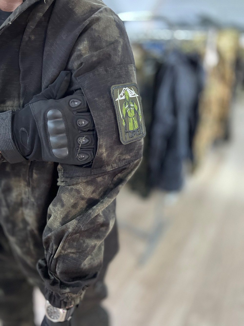 Костюм горка 6 весна-лето лайт / черный мох