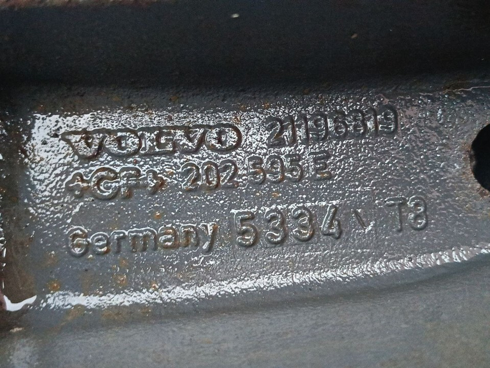 Кронштейн пневморессоры левый 2017 г.