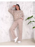 костюм