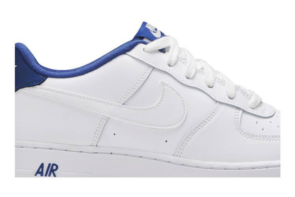 Nike Air Force 1 GS Hyper Sneakers
