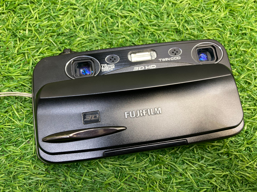 FujiFilm FinePix 3D