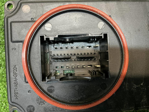 Битая Фара левая Audi Q6 (2022-н.в.) LED