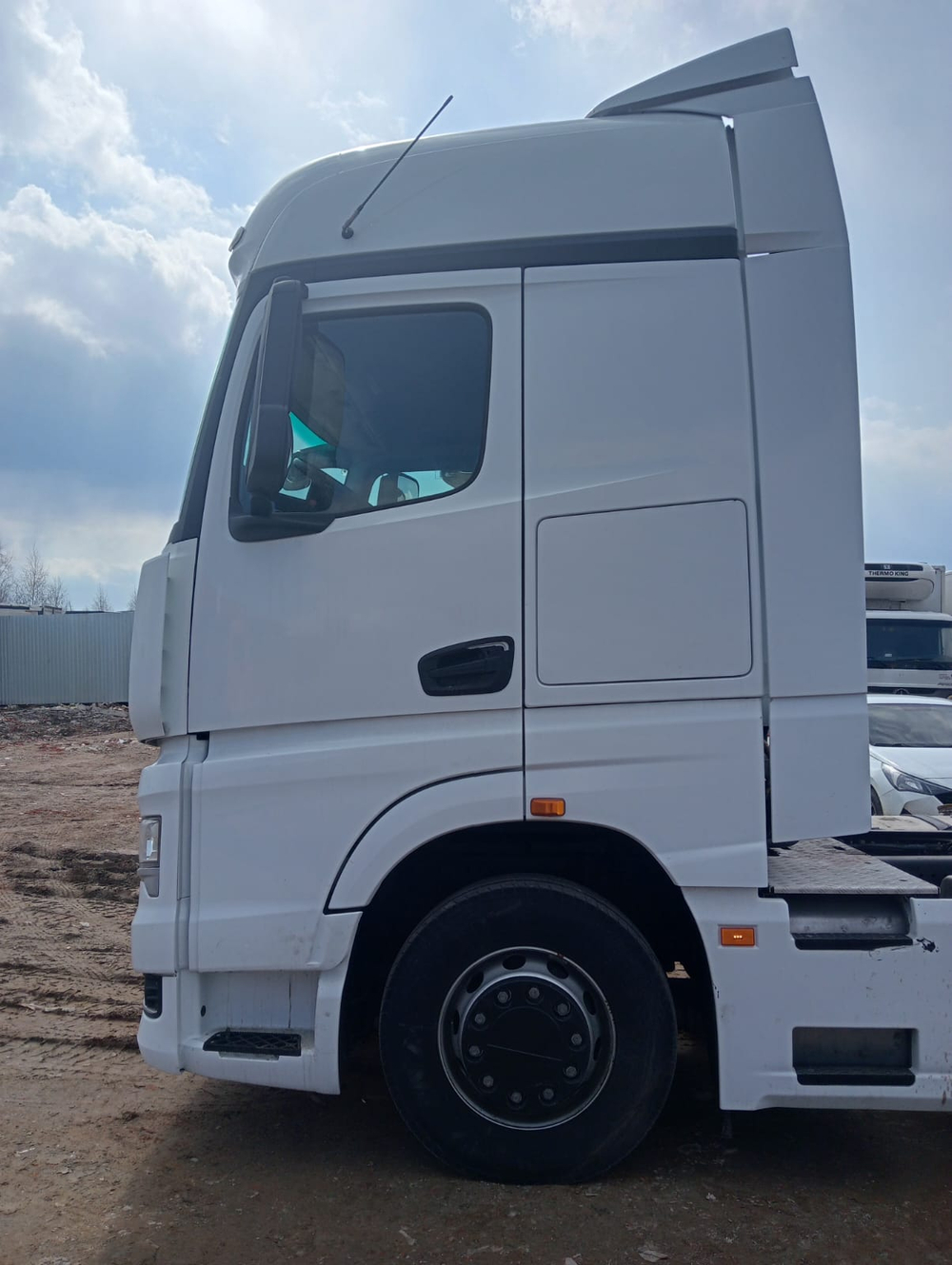 КамАЗ 54901 4x2 Седельный тягач 54901-70014-СА (Дизельный, 13,0 л, 483 л.с., АТ)