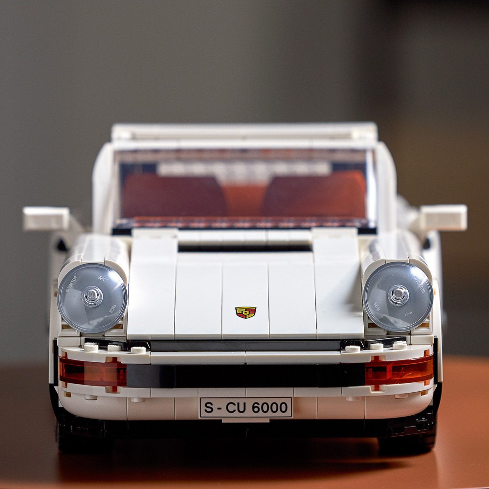 Конструктор LEGO Icons Porsche 10295 911 — фото 4