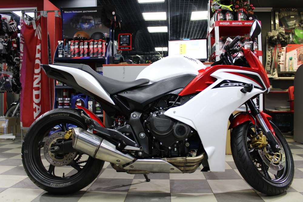 Honda CBR 600F ZDCPC41J0BF503105 2013