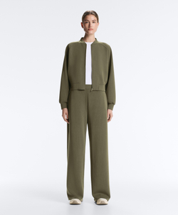 OYSHO Прямые полосатые брюки с мягкой на ощупь модальной тканью. хаки