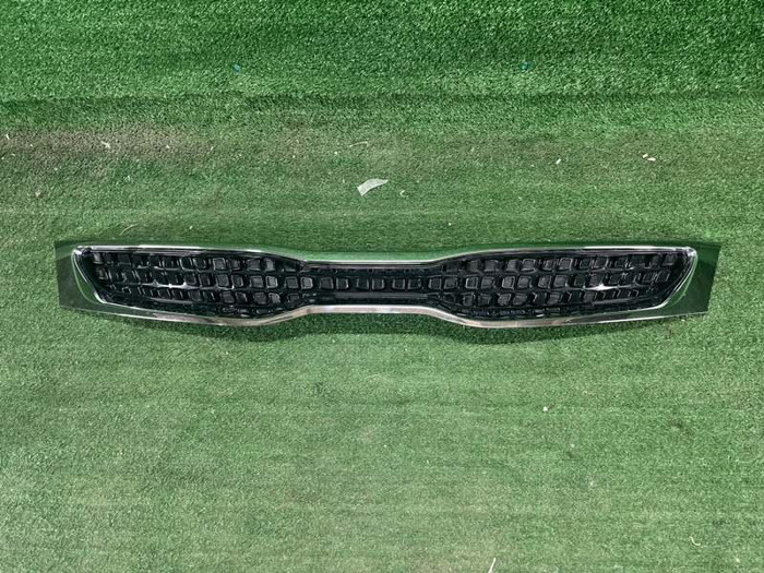 Решетка радиатора Kia Rio 4 X-Line 2017-н.в