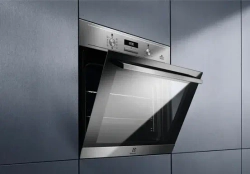 Встраиваемый электрический духовой шкаф Electrolux EOD3H70X