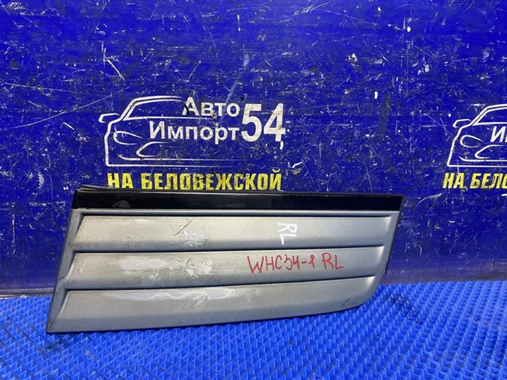 Накладка на крыло NISSAN STAGEA 1996-1998