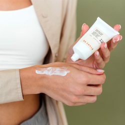 12 Be loved.Be smart SOS-крем для лица 50мл защищает от ветра, снега, мороза