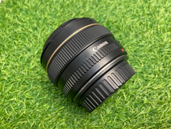 Canon 50mm 1.4 USM