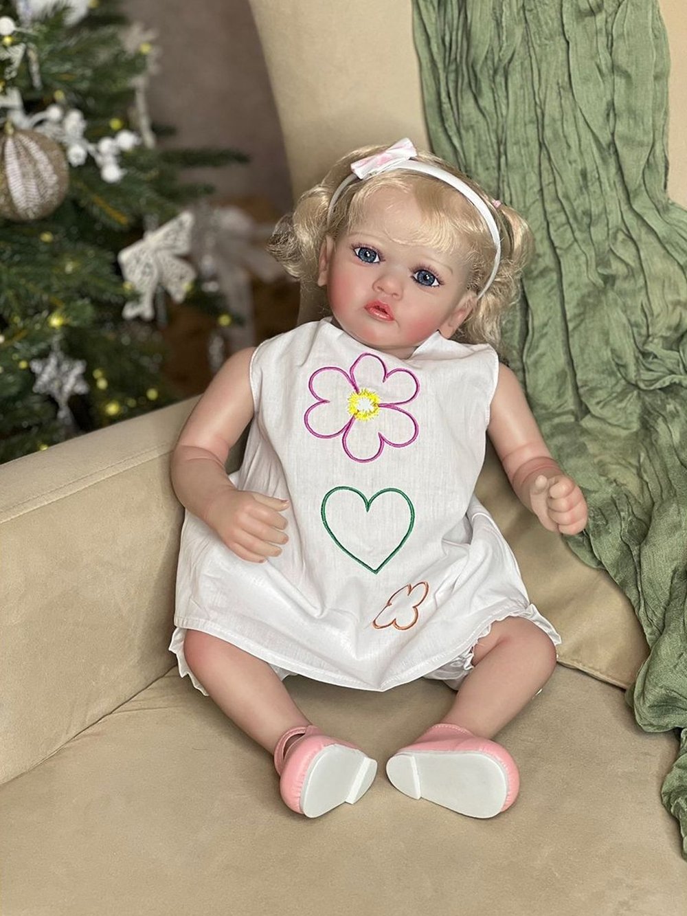 Кукла Реборн мягконабивная 60см в пакете (FA-833)