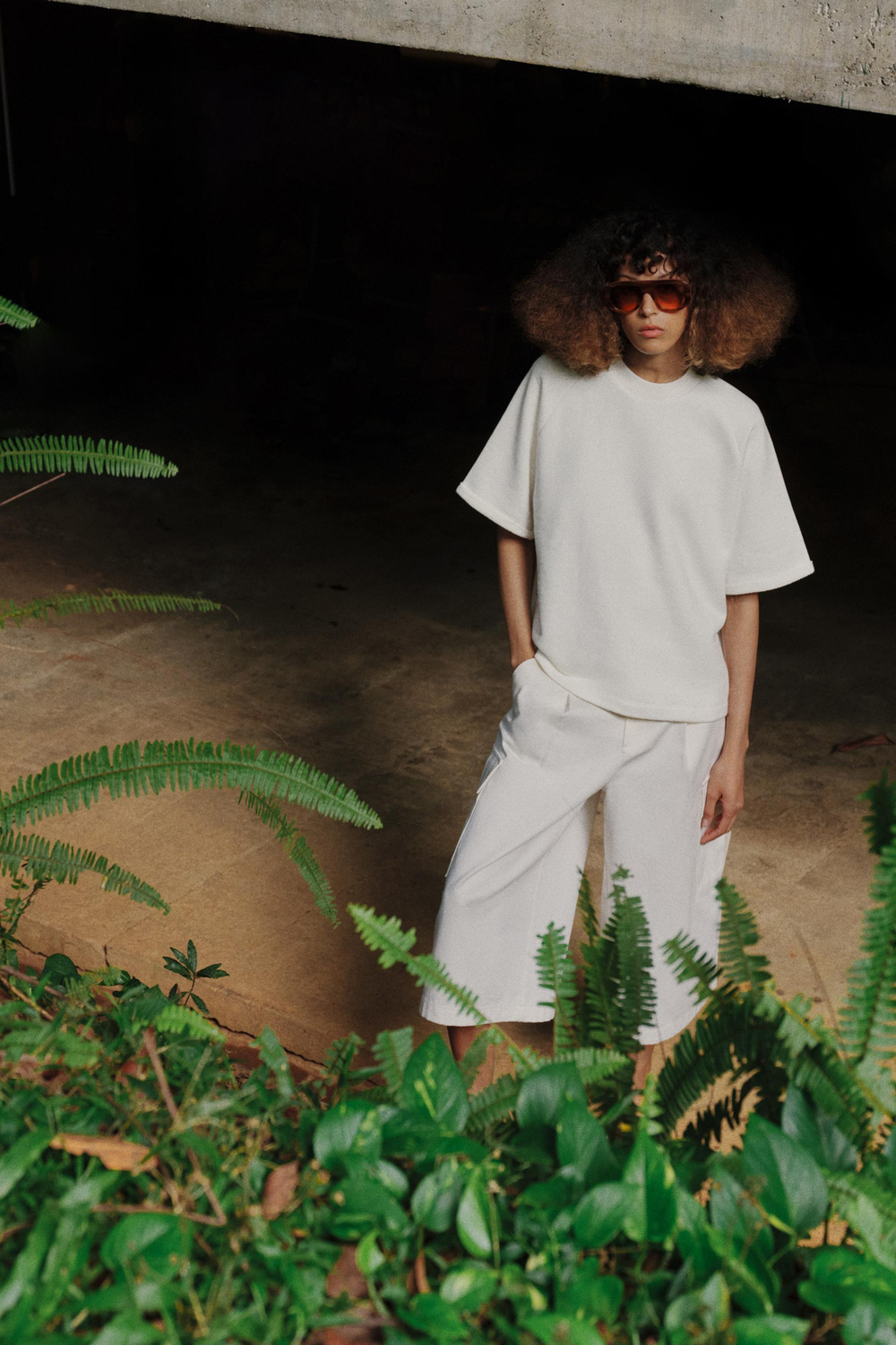 ZARA ТОЛСТОВКА С КОРОТКИМ РУКАВОМ, ЖЕЛТОВАТО-БЕЛЫЙ