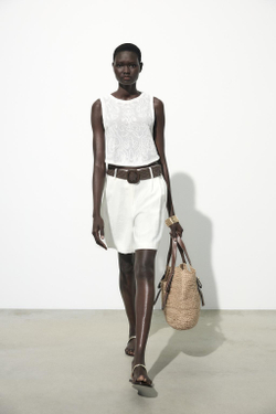 ZARA ТОП С ВЫШИВКОЙ, БЕЛЫЙ