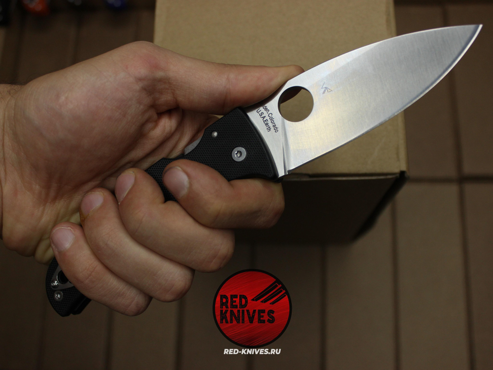 Нож Spyderco Bodacious - черная рукоять, светлый клинок RK/492