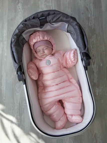 Демисезонный комбинезон-трансформер Наследник Выжанова для малыша Розовый