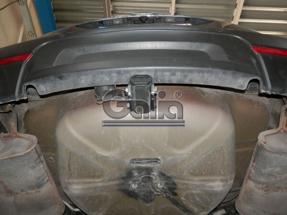 Фаркоп оцинкованный Galia F123C для Ford Explorer 2011-(паспорт и сертификат в комплекте)(без электрики)