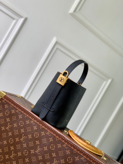 Louis Vuitton Low Key All In BB
