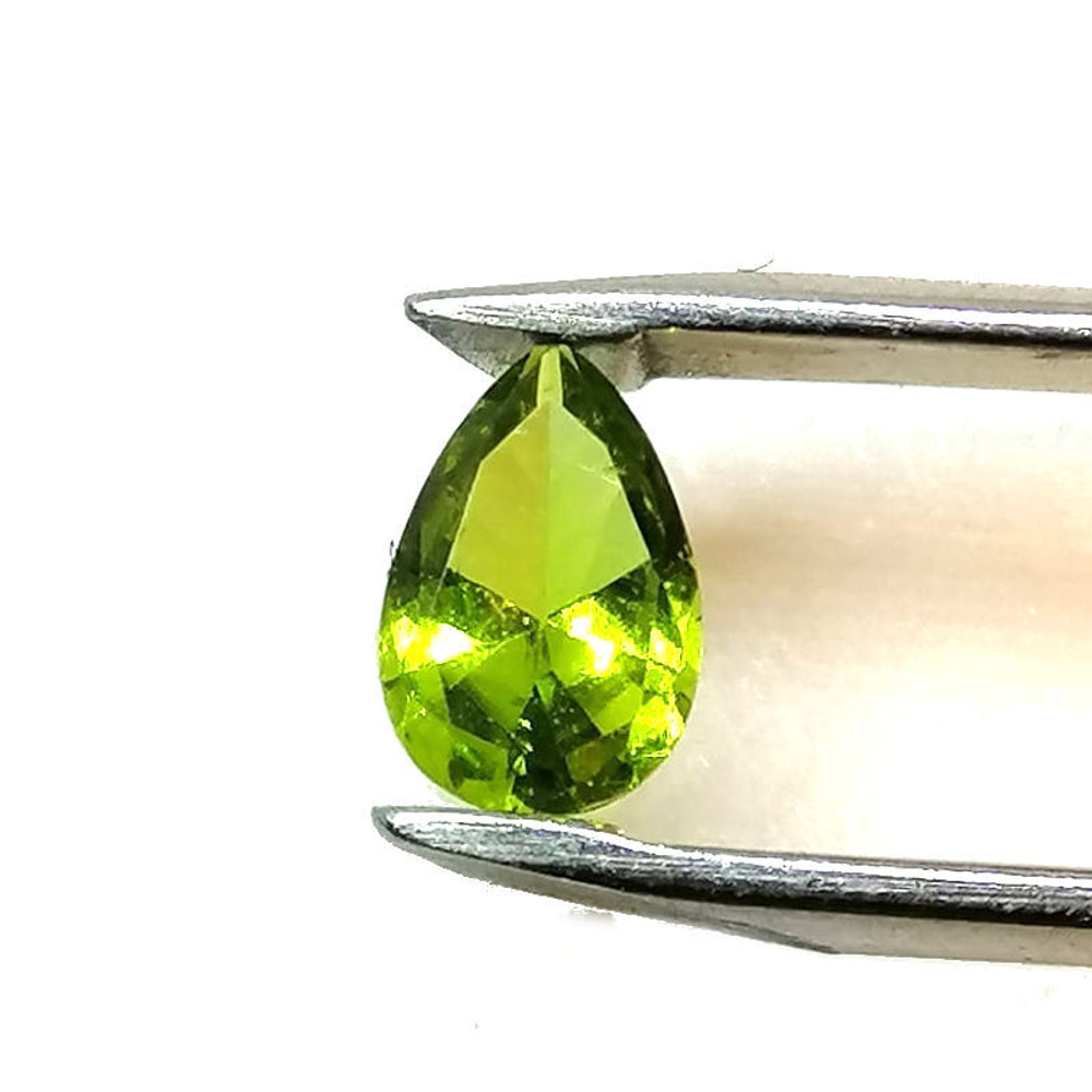 Вставка "Капля" хризолит 0.15ct