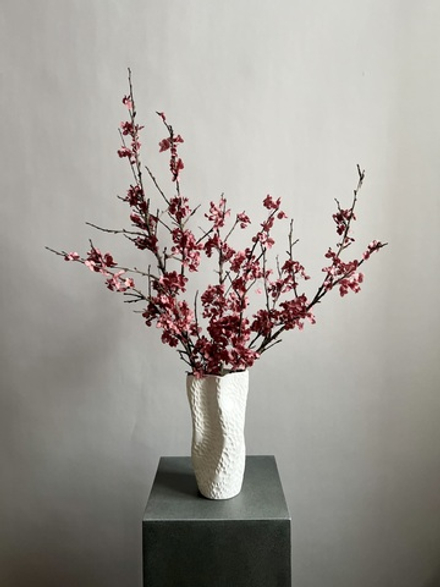 Композиция в вазе Сакура кофейно-розовая