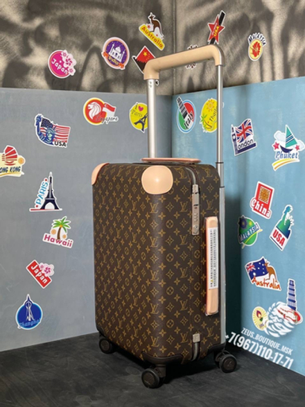 Дорожный чемодан Louis Vuitton Horizon 50