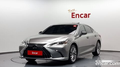 Lexus ES300h 7 Generation Luxury Plus (01.2023)