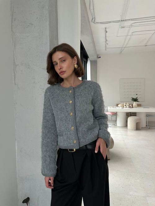 Кардиган с кантом серый