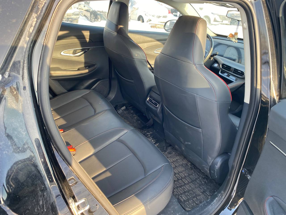 Changan UNI-T 1.5 AMT Tech (167 л.с)