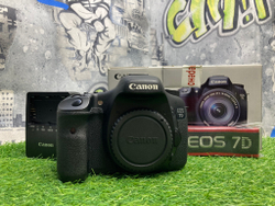 Canon EOS 7D (212.600 кадров)