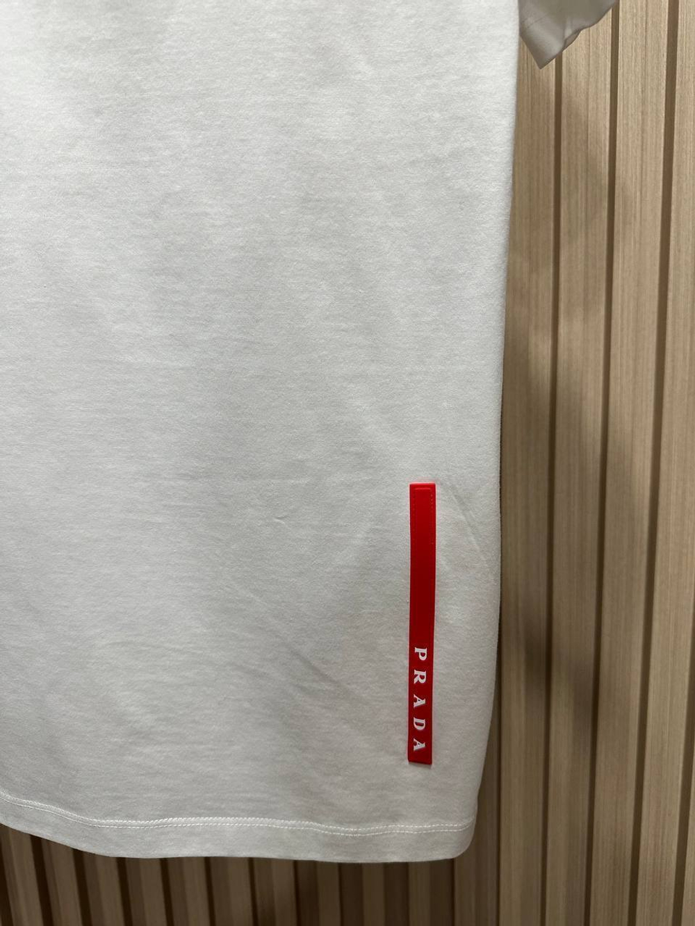 Футболка Prada