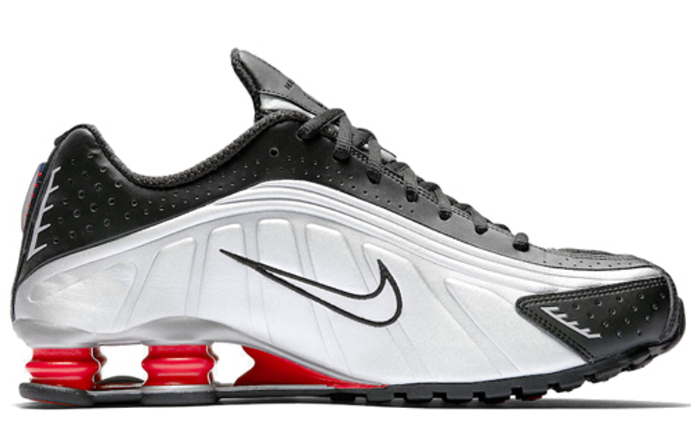 Nike shox r4 fit best sale