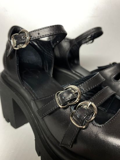 Туфли женские