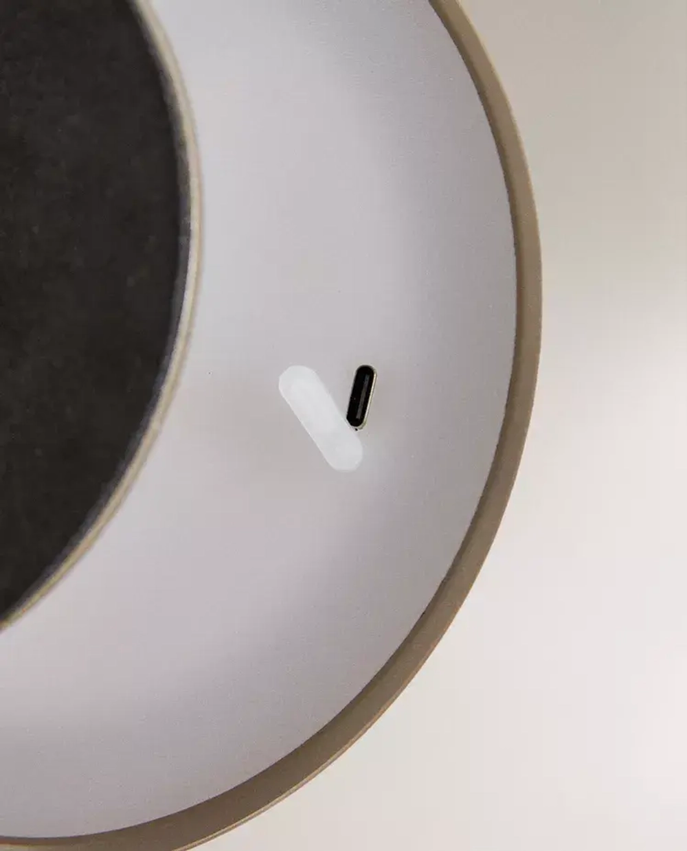 ZARA HOME БЕСПРОВОДНАЯ ЖЕЛЕЗНАЯ ЛАМПА, СЕРЕБРО