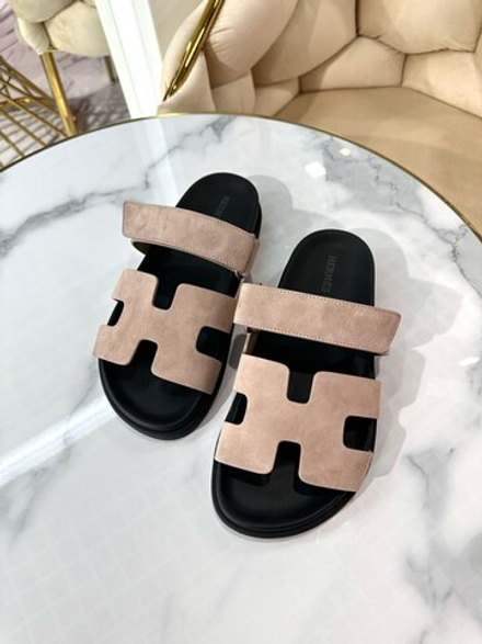 Шлепанцы Hermes