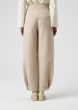 BUTTON-FRONT TROUSERS | L | BEIGE