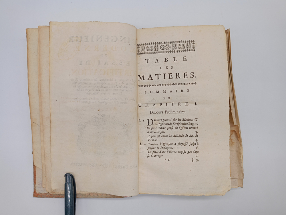 "Lingenieur moderne, ou Essai de fortification". Par. le Baron F. D.R. 1744 г.