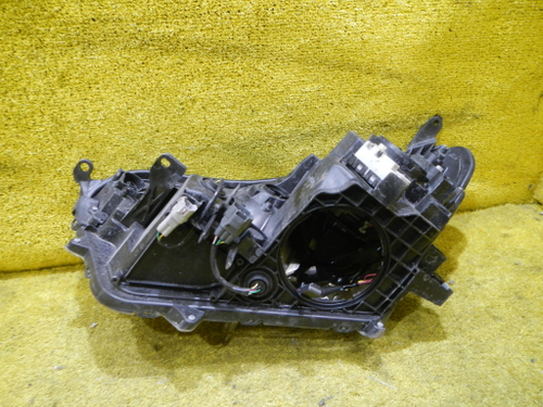 Битая Фара правая Toyota RAV4 4 CA40 (2015-2019) LED