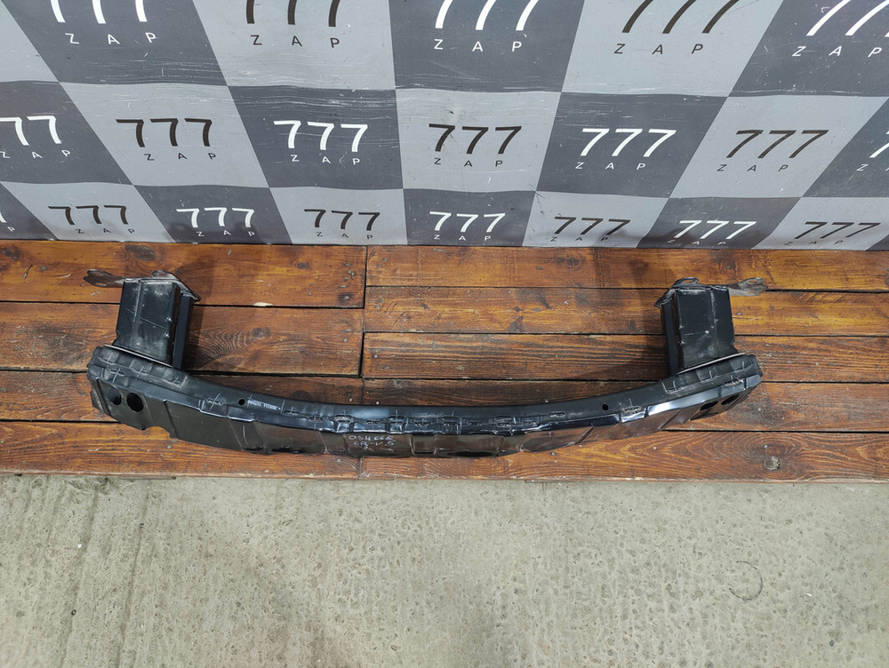 Усилитель переднего бампера Honda CR-V 5 (RW) 16-нв Б/У Оригинал 71130TLER02