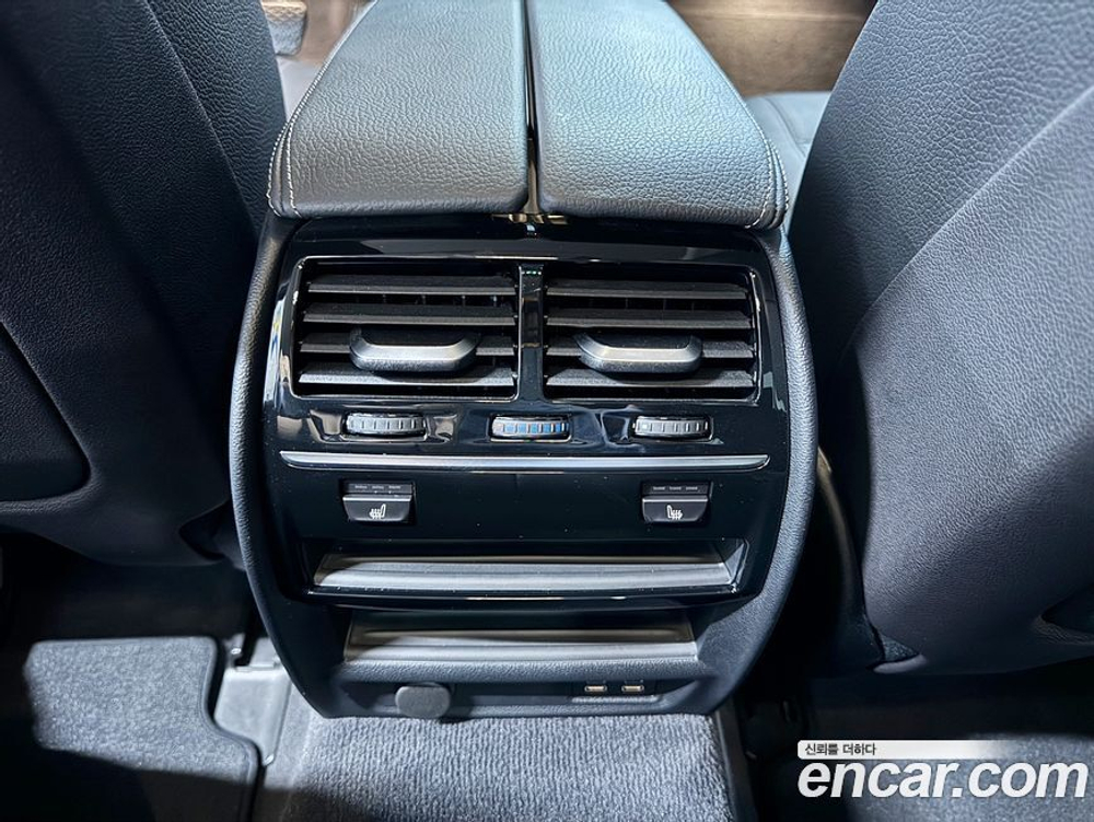 BMW 5 Series (G30) 520i Luxury (03.2020)