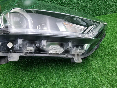 Фара правая Hyundai Creta 1 (2020-2021) галоген