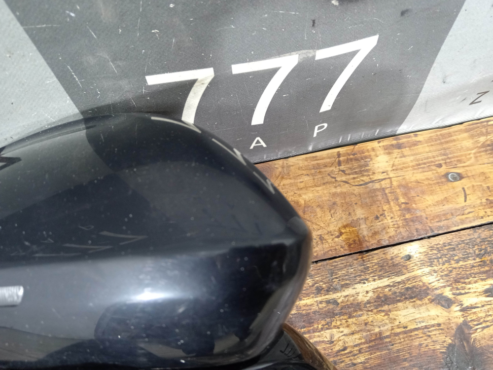 Зеркало правое 12 + 1 pin Omoda C5 22-нв Б/У Оригинал 601000431AABCE