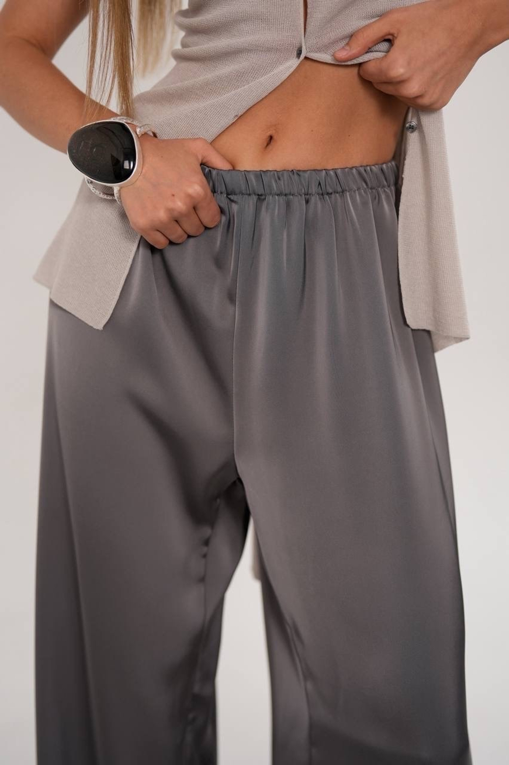 Брюки прямого кроя из вискозного шелка